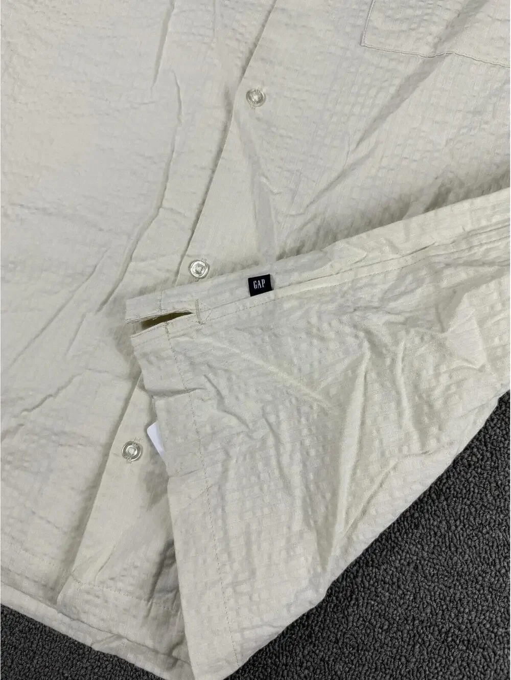 Gap Men's XXL Seersucker Short Sleeve Camp Collar Button Front Shirt Cream NWT - Picture 5 of 8
